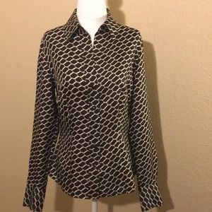 Ann Taylor long sleeve shirt size 4.